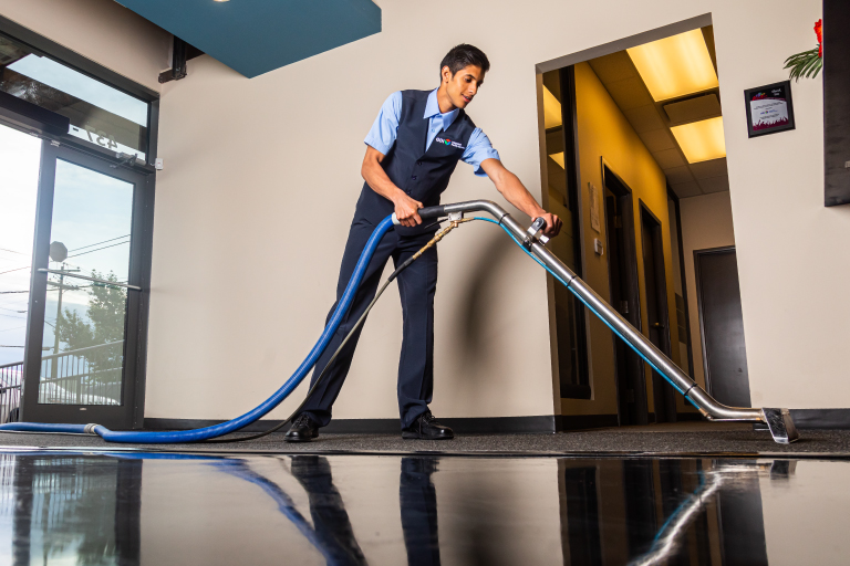 GDI-commercial-floorcleaning-carpet-cleaning